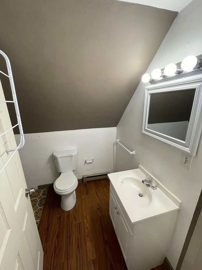 Photo - 431 Forest Ave Unit Apt 3