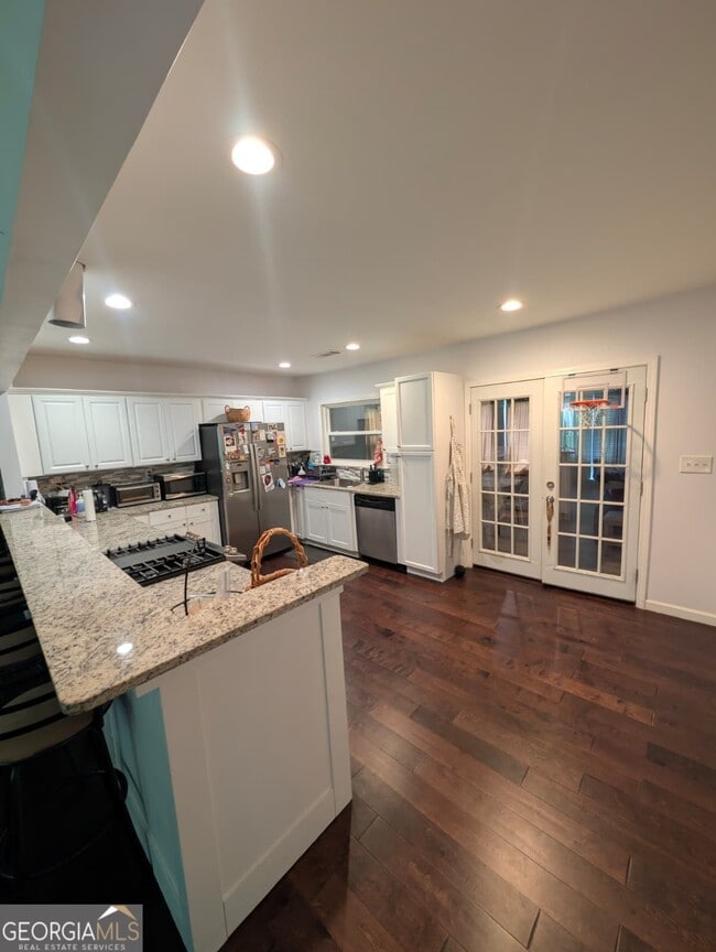 Photo - 3221 Bobolink Dr