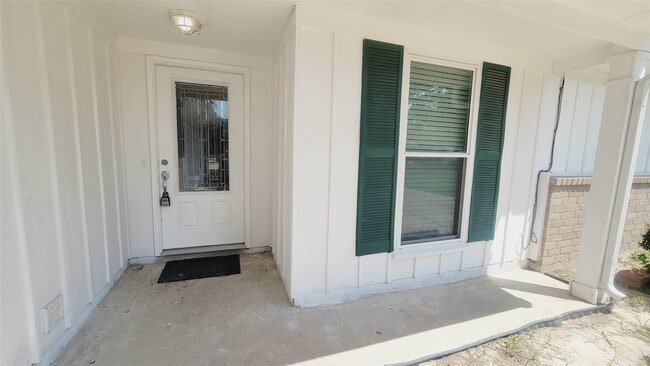 Photo - 16002 Maple Acres Ct