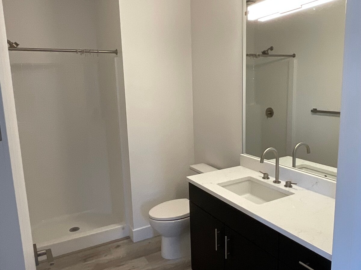 Photo - 2051 Cross St Unit 205