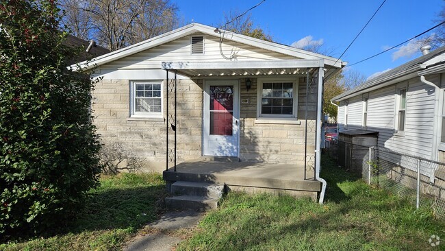 Building Photo - 907 Beecher St Rental