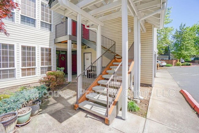 Building Photo - 13210 SE 7th St Unit Q73