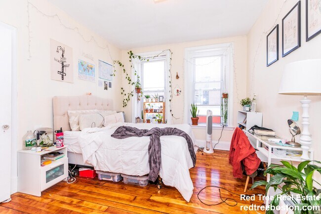 Photo - 1284 Commonwealth Ave Unit 5