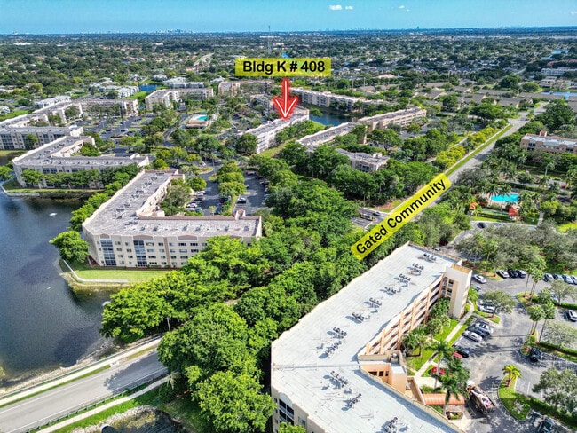 Building Photo - 9580 Weldon Cir