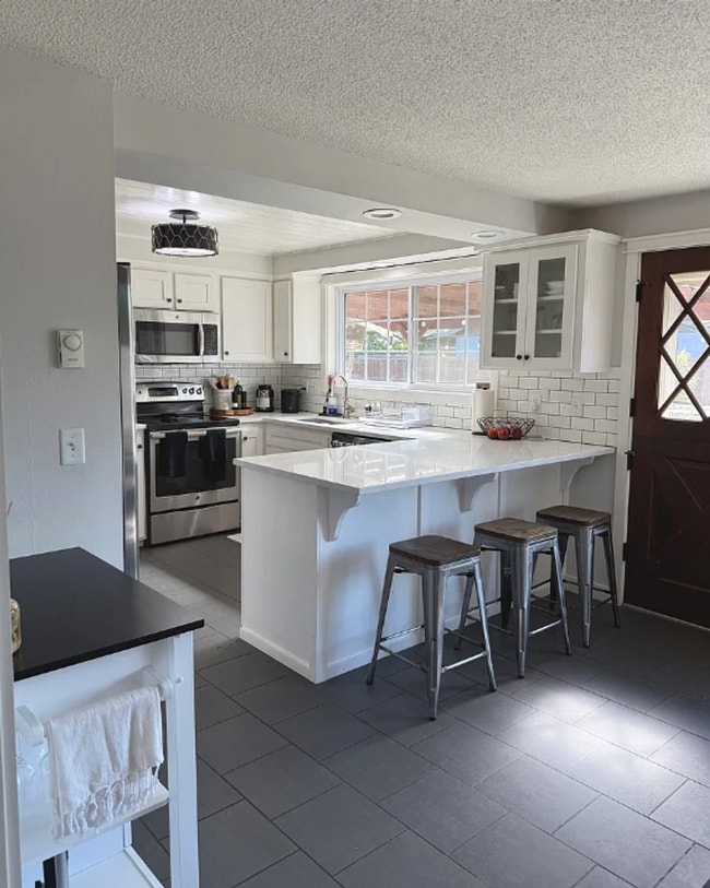 Photo - Beautifully Updated 3-Bedroom Home in the River Road Area!