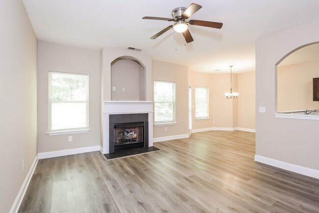Photo - 125 Bethany Manor Dr