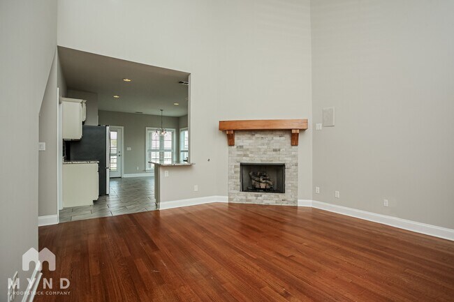 4751 W Petite Lp