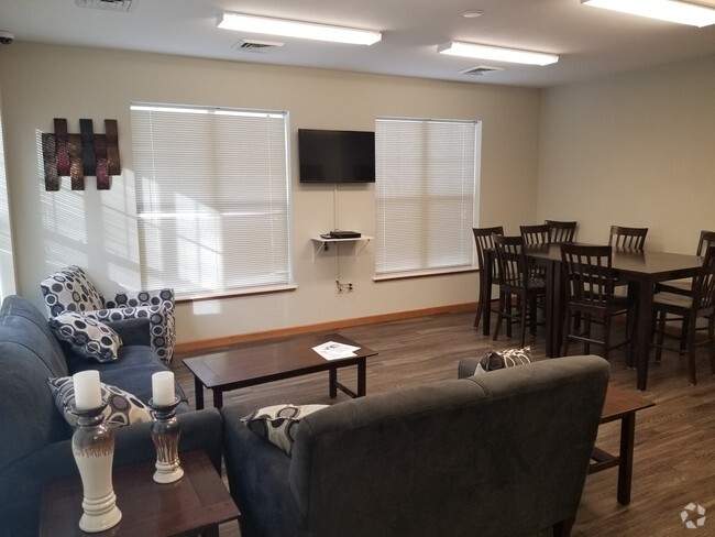 Community Room - Maple Lawn Apartments