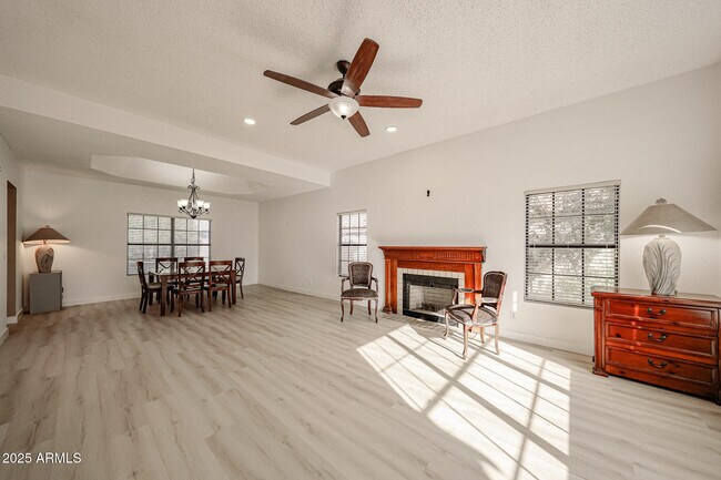 Photo - 5440 W Beryl Ave