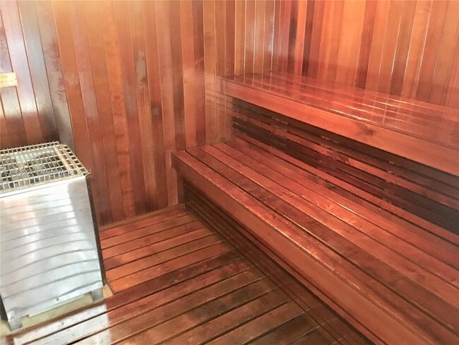 Photo - 234 NE 3rd St Unit 1717