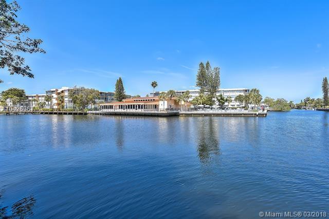 Photo - 2731 Taft St Unidad 408