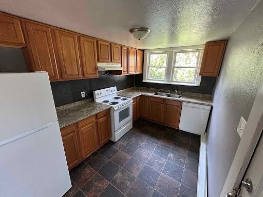 Photo - 102 Lauren Ave