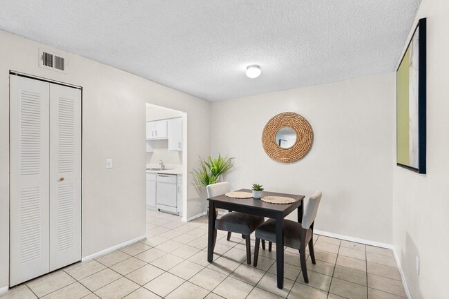 Photo - Stoneridge Pointe