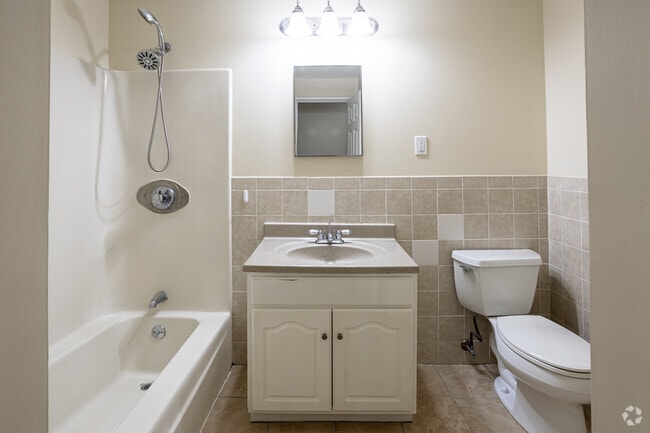 2BR, 1BA
