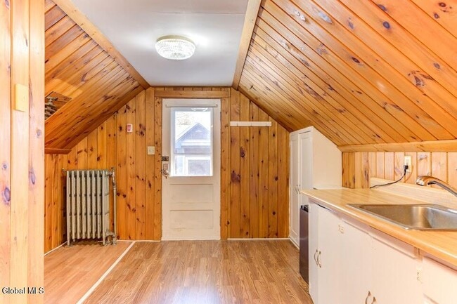 Photo - 1346 Van Antwerp Rd Unit 2