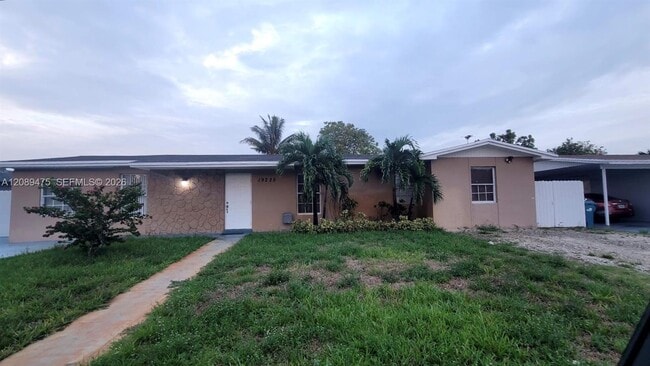 Building Photo - 19225 NW 50th Ct