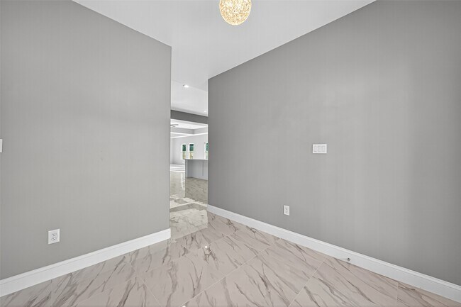 Photo - 5121 Rd 3540