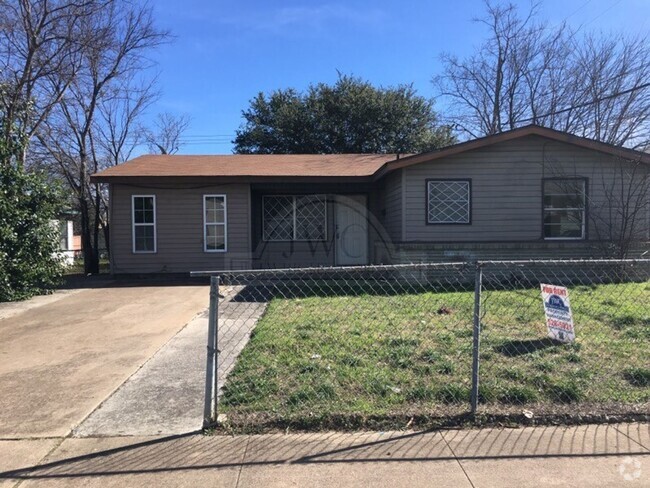 Building Photo - 804 Jefferis Ave Rental