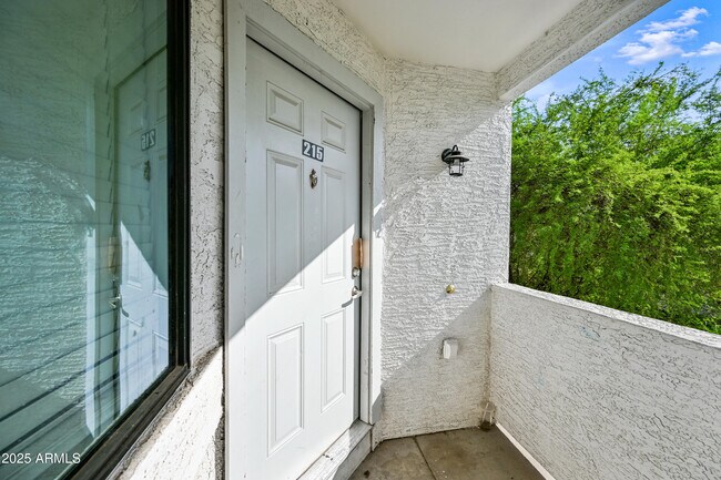 Photo - 3065 N 67th Ave Unidad 215