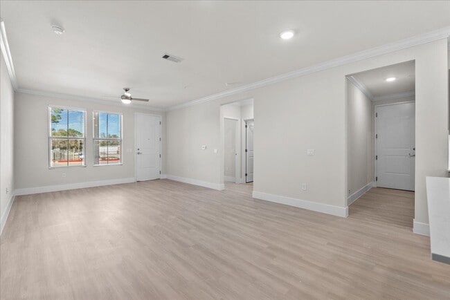 Photo - 540 Hobbs Rd Unidad D1