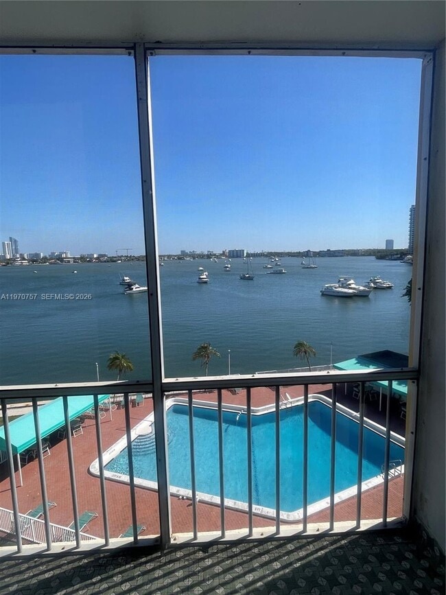 Photo - 2910 Point E Dr Unit M511