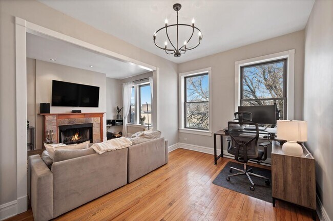 Photo - 2013 W Concord Pl Unit C