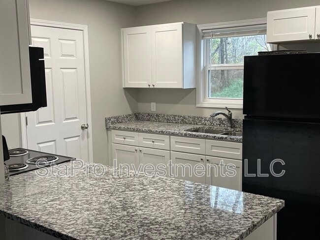 Photo - 69 McMurtry Rd Unit 3B