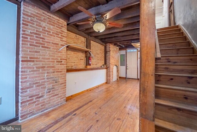 Photo - 914 Lemmon St