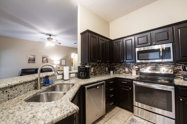 Photo - 5323 Northview Dr