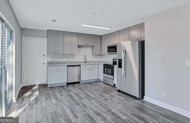 Photo - 3150 Cadiz Cir