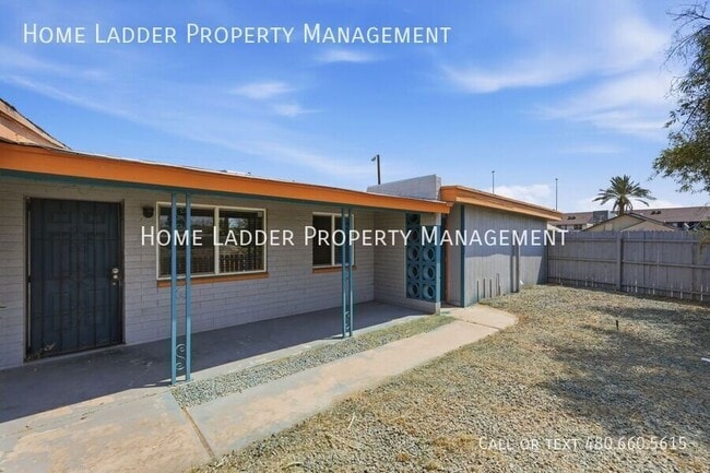 6747 N 26th Ave Unit 3