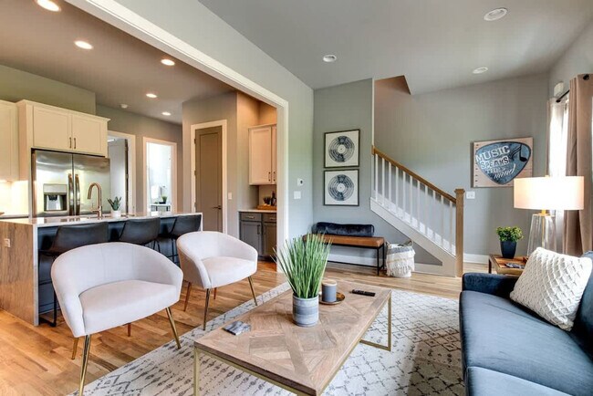 Photo - 968 Youngs Ln Unit ID1051747P