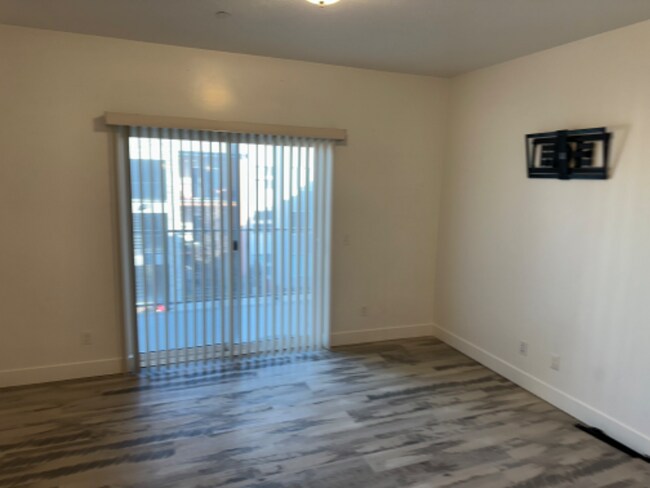 Photo - 875 S Depot St Unidad B344