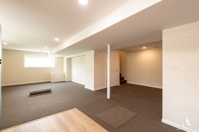 Photo - 3301 N Kilbourn Ave Unit G