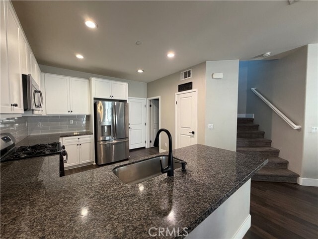 5344 N Alumni Ln
