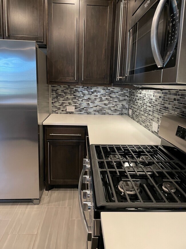 Photo - 4717 Smokey Quartz Ln