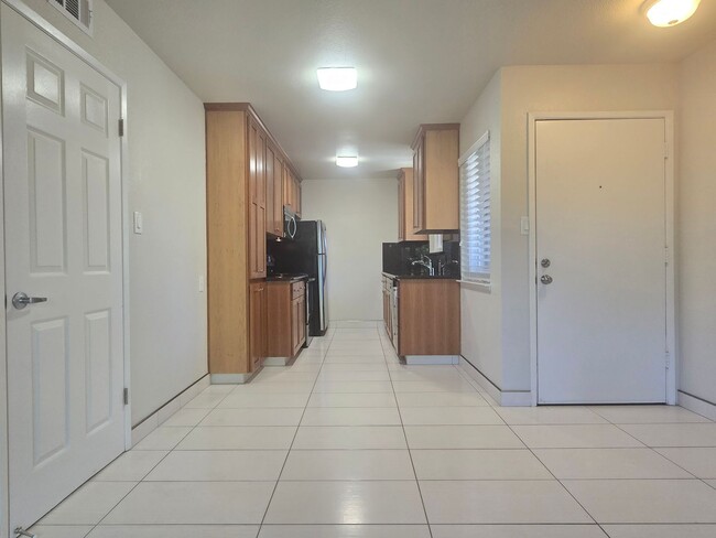 Photo - 3591 Brookdale Dr Unit 5