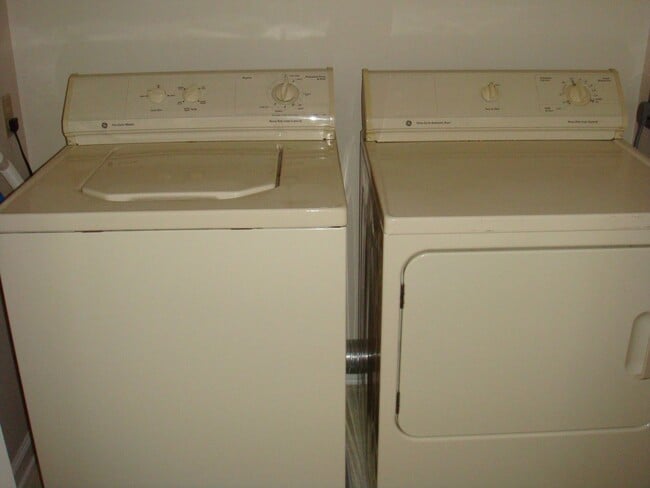 Photo - 1455 Green St Unit A