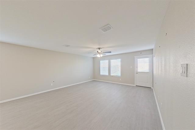 Photo - 830 Ginkgo Wy