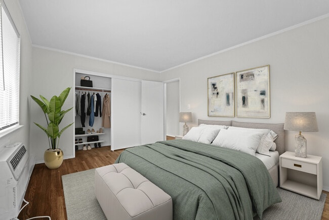 Brookfield Gardens