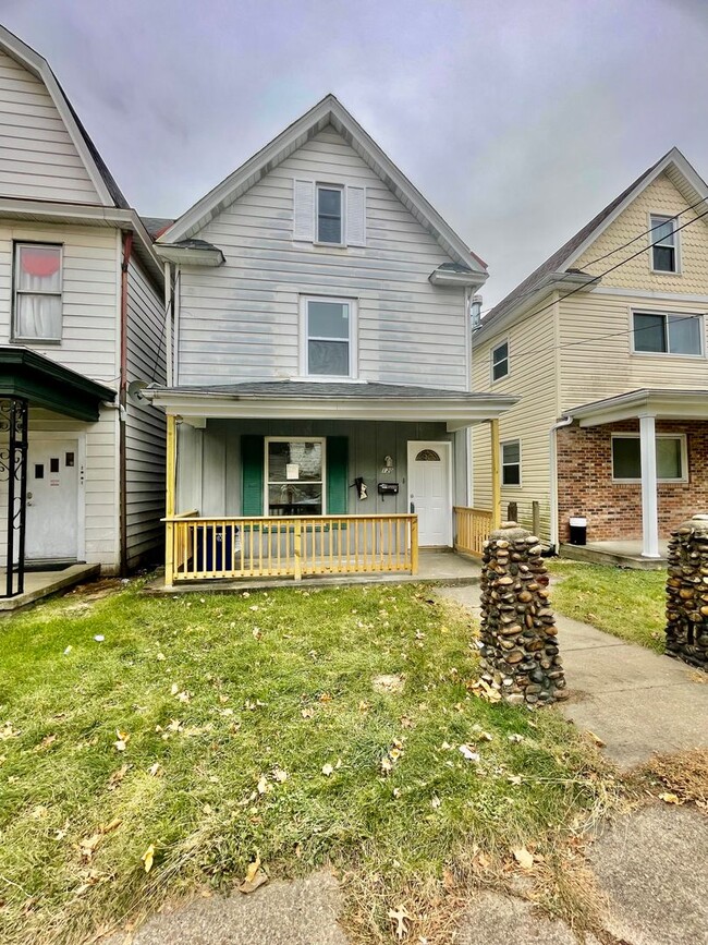 Photo - 120 Kathleen St Unit #2