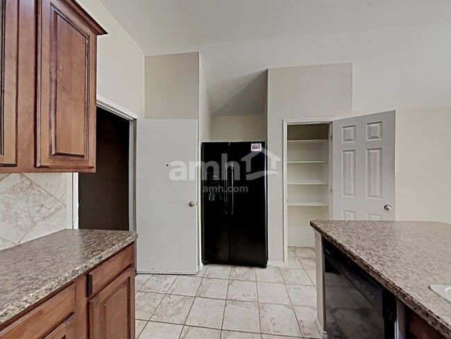 Photo - 803 Fireberry Dr