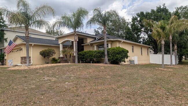 Photo - 4582 Sheringham Ct