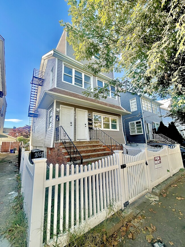 Photo - 205 N 16th St Unit A