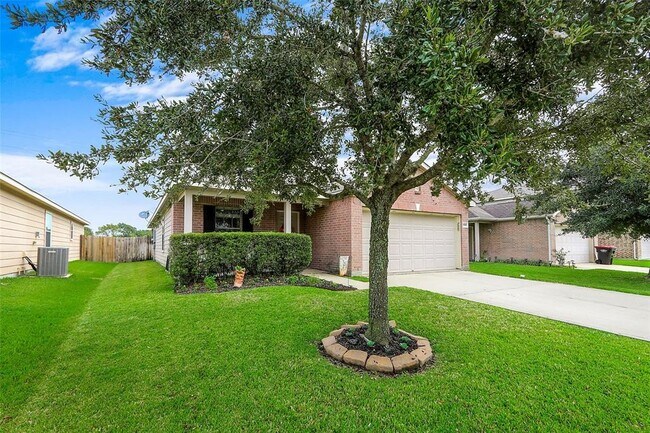 Photo - 8022 Yaupon View Dr