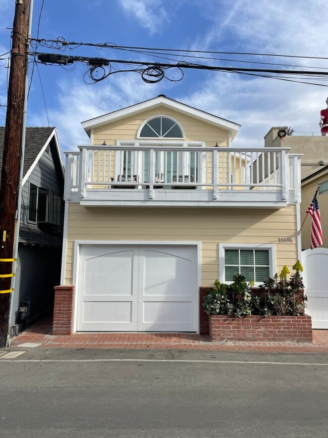 Photo - 16696 Bayview Dr Apartamentos Unidad Upstairs