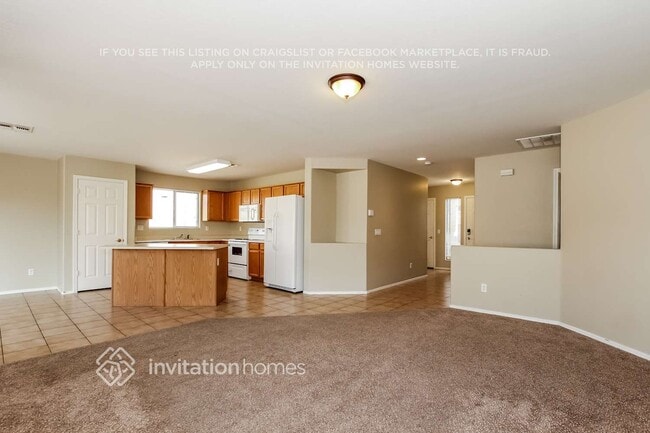 Photo - 15082 W Taylor St