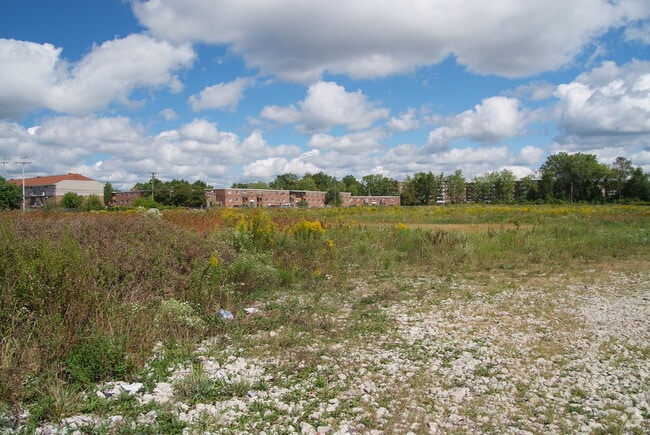 Photo - Shaker Park Gardens Apartments