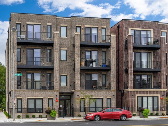 Building Photo - 6035 W North Ave Unit 3W