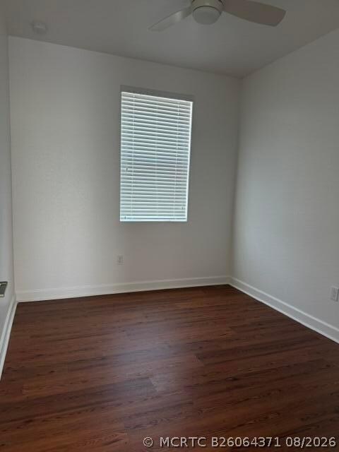Photo - 220 SE Woodbark St